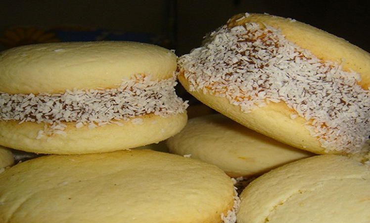 Alfajores de dulce de leche, aptos para celíacos