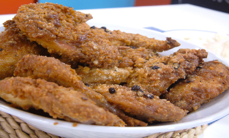 Alitas de pollo crocantes y picantes