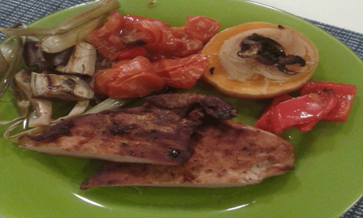Matambrito de cerdo al horno con verduras