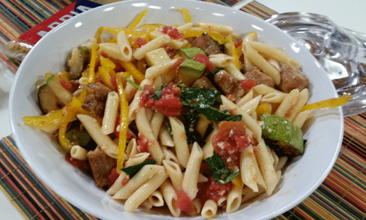 Mostacholes Adria con vegetales frescos