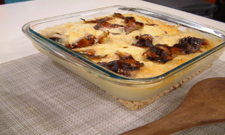 Puré de Papas de la Huerta gratinado con panceta y queso