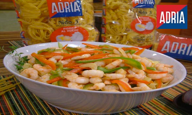 Tallarines no3 de Adria con camarones